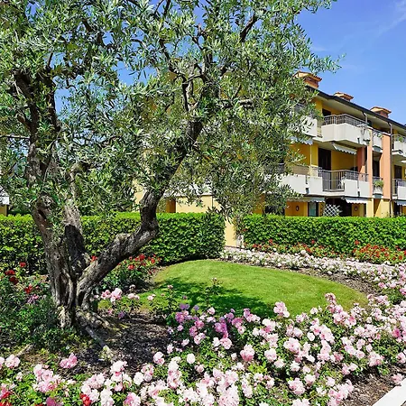 Villaggio Dei Fiori - Viola - Gardagate *
